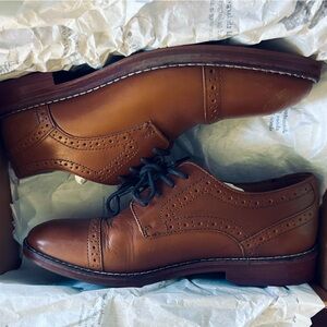 Johnston & Murphy Boys' Conard Cap Toe Leather Oxfords Dress Shoes Size 1